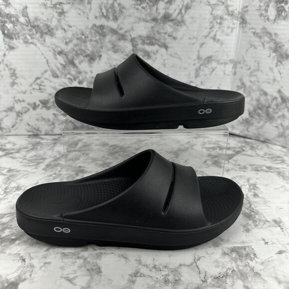 Oofos Ooahh Recovery Slide Sandals Size M 9 W 11 Solid Black Rubber Slip On - Picture 3 of 9